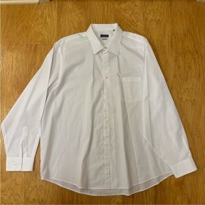Van Heusen White Classic Button Down Dress Shirt